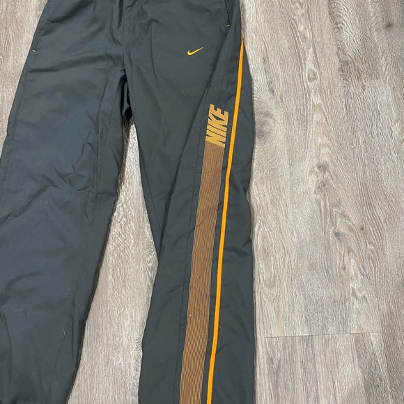 Nike Grey Trackpants - Picture 2 of 4